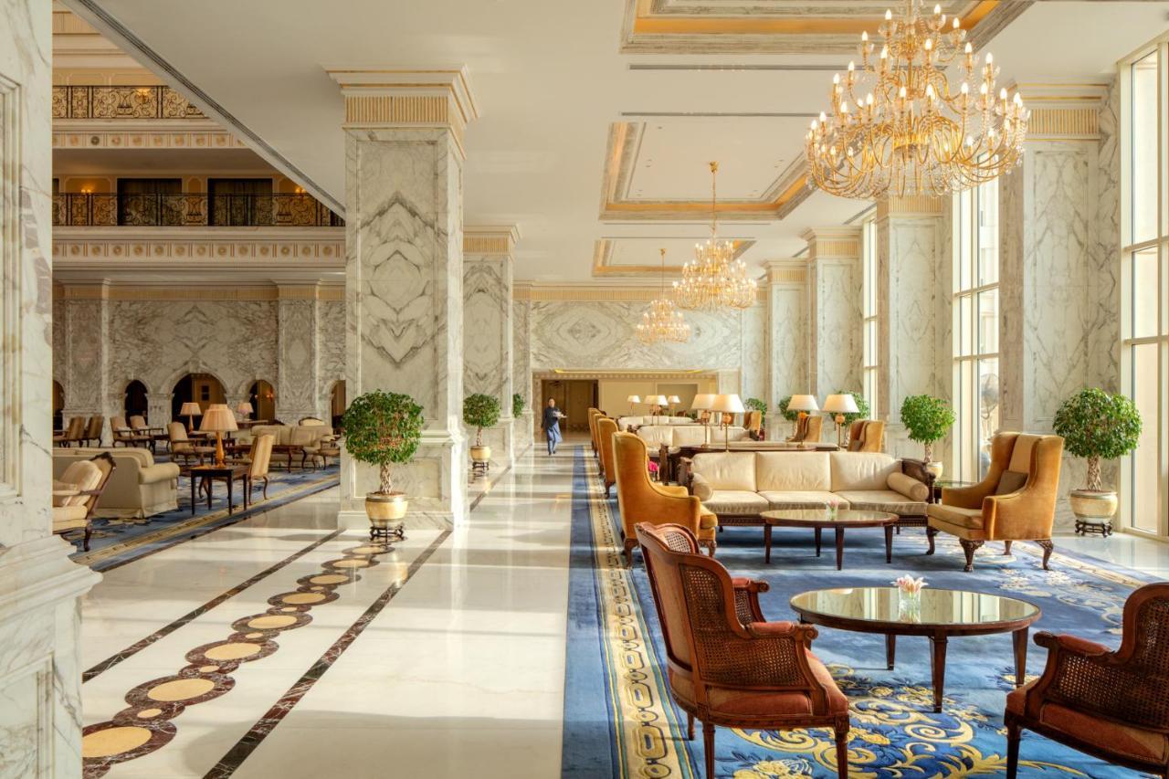 The Regency Hotel Kuwait Kuwait City Exteriér fotografie Lobby